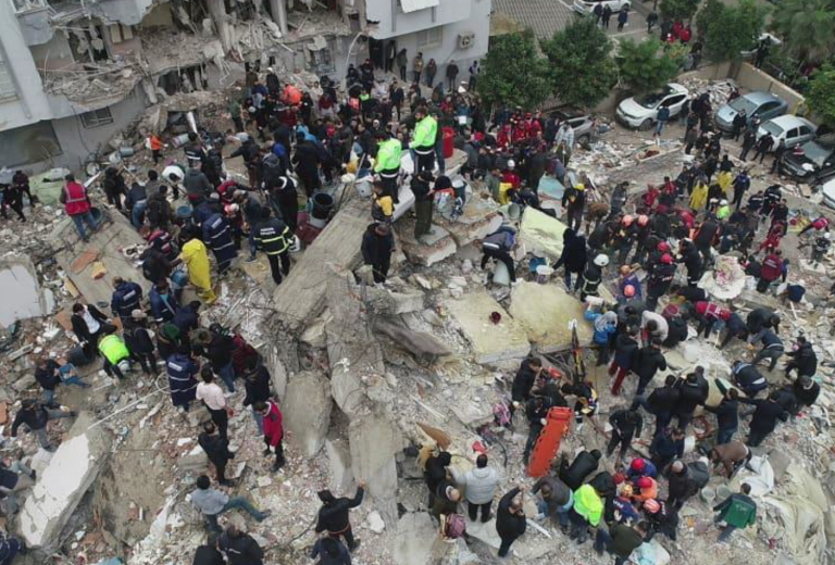 Erdbeben Hilfe für Menschen in der Türkei und Syrien