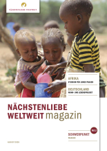 Wasser und Kinder in Kenia